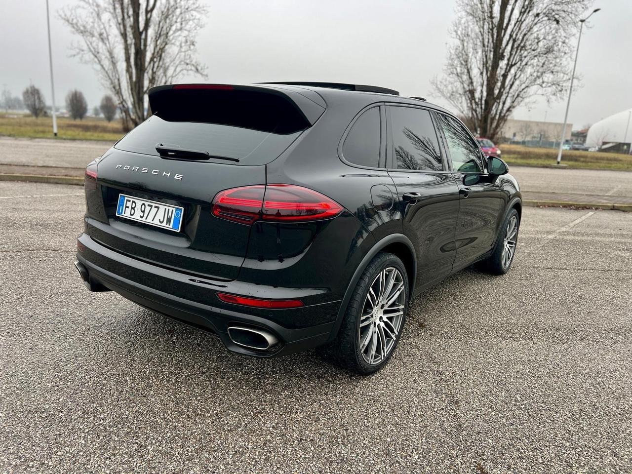 Porsche Cayenne 3.0 Diesel Platinum Edition