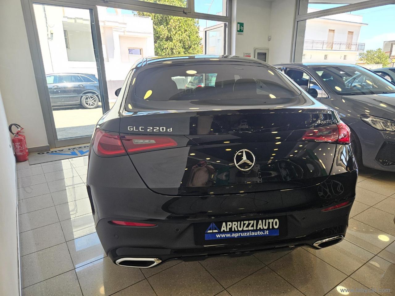 MERCEDES-BENZ GLC 220 d 4Matic Coupé AMG Line PREMIUM Plus
