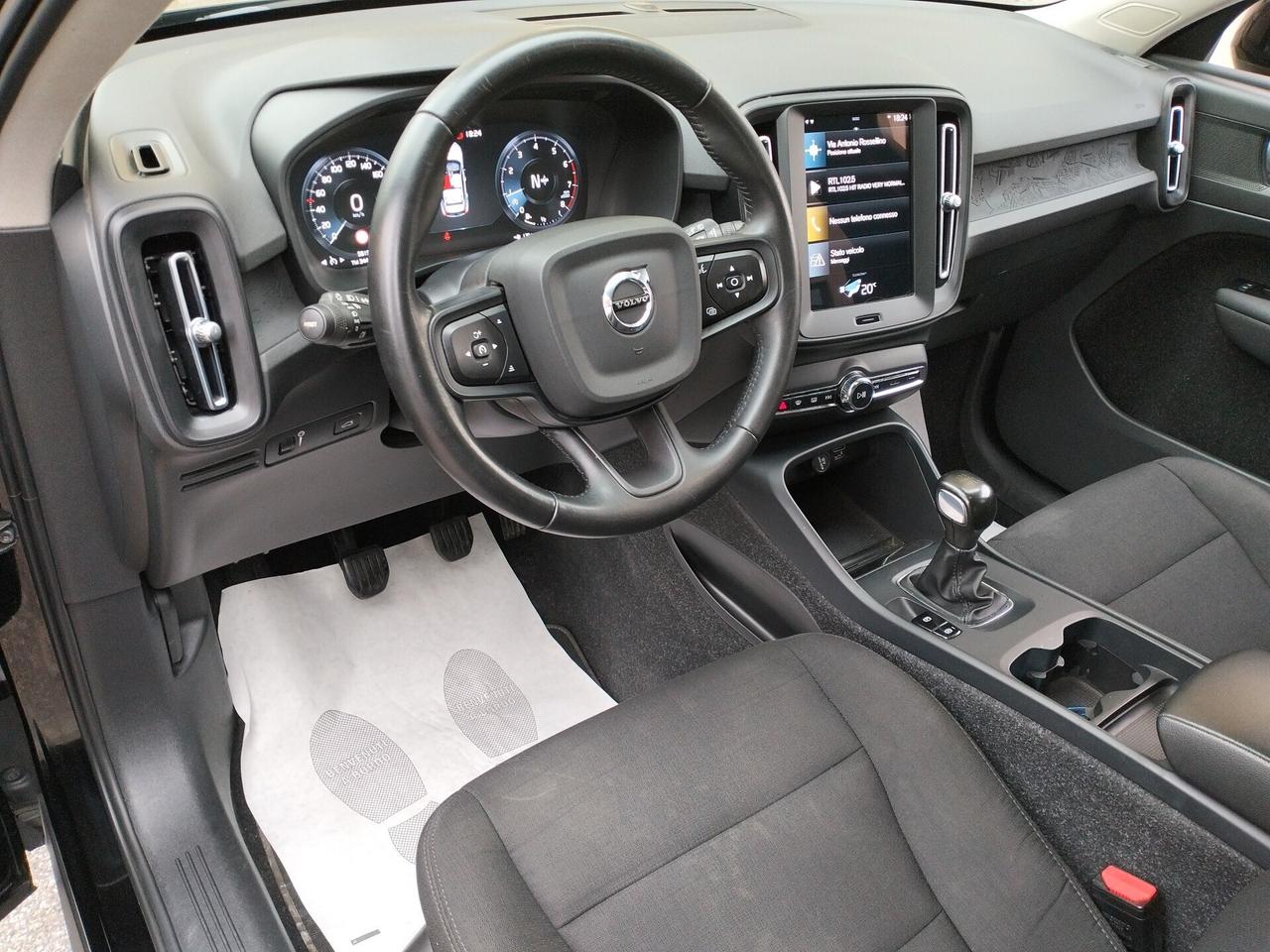 Volvo XC40 1.5 t2 Momentum my21 * IVA ESPOSTA *