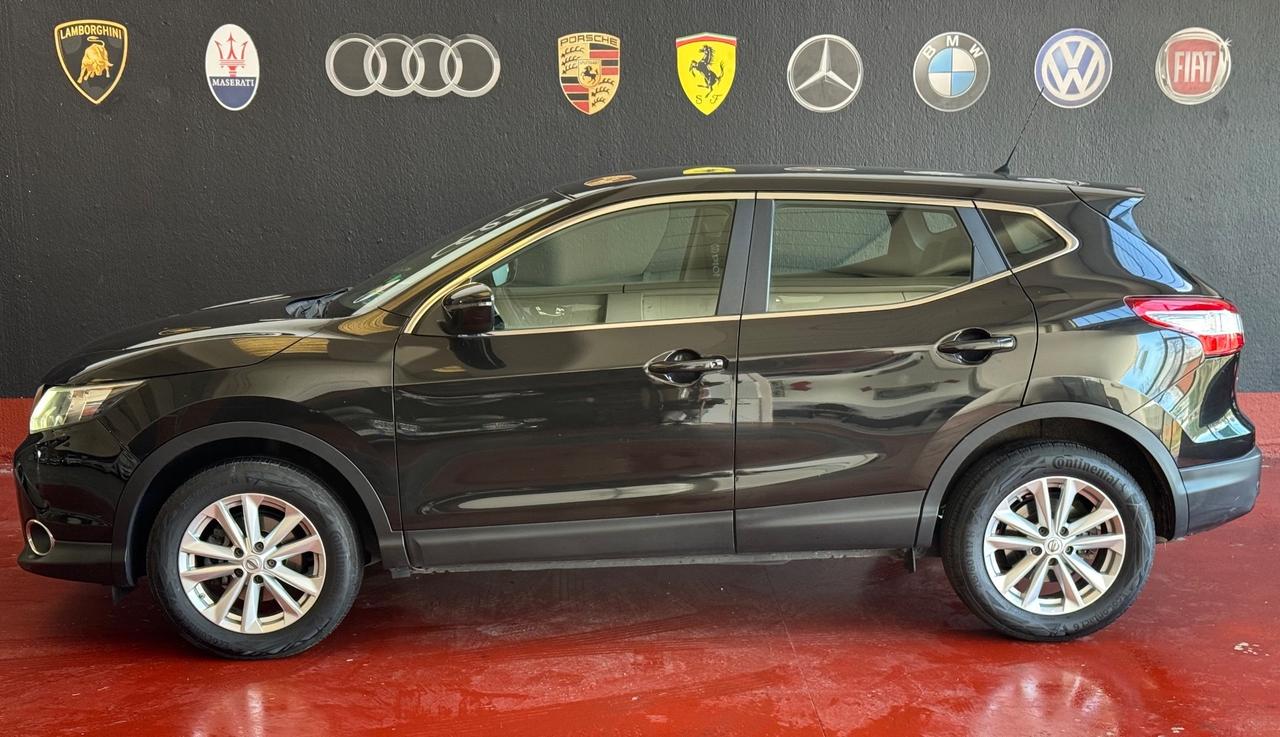 Nissan Qashqai 1.5 dCi DPF Tekna