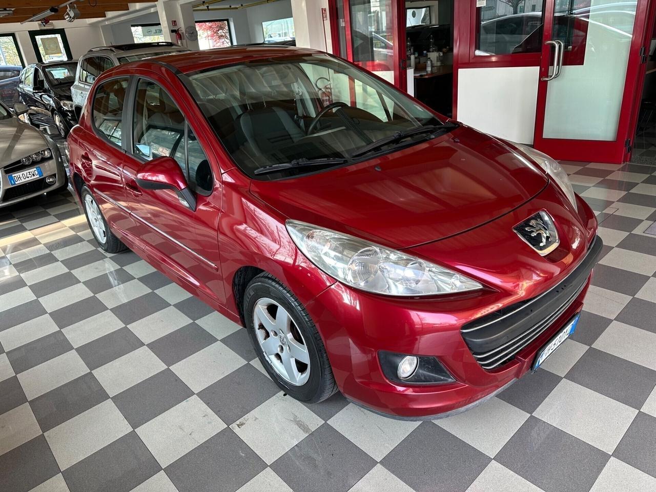 Peugeot 207 1.4 VTi 95CV 5p. Neopatentati