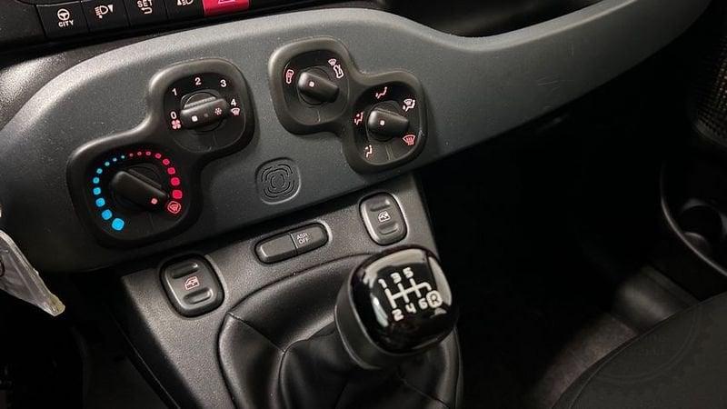 FIAT Panda Panda 1.0 FireFly S&S Hybrid 5 POSTI *PREZZO REALE*