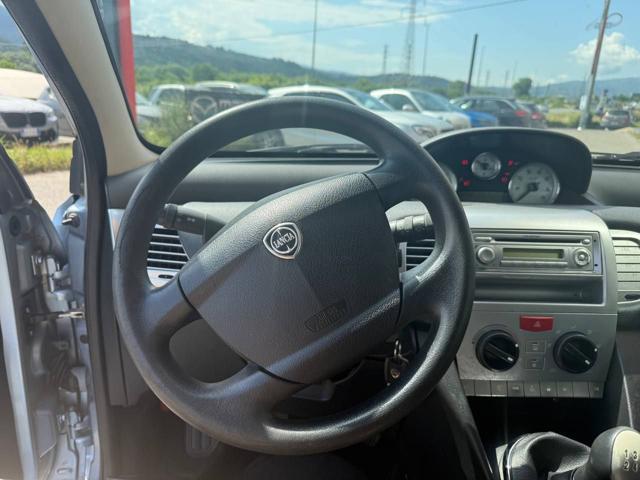 LANCIA Ypsilon 1.3 MJT 75 CV Oro