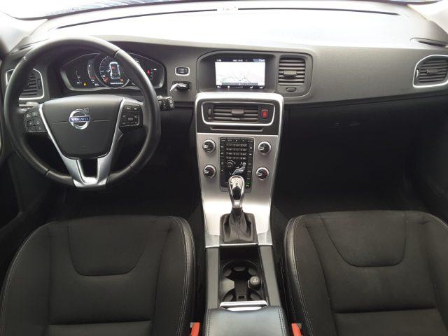 VOLVO V60 Cross Country D3 150cv Geartronic Business