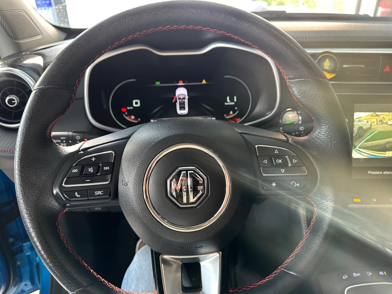 Mg ZS 1.0 LUXURY
