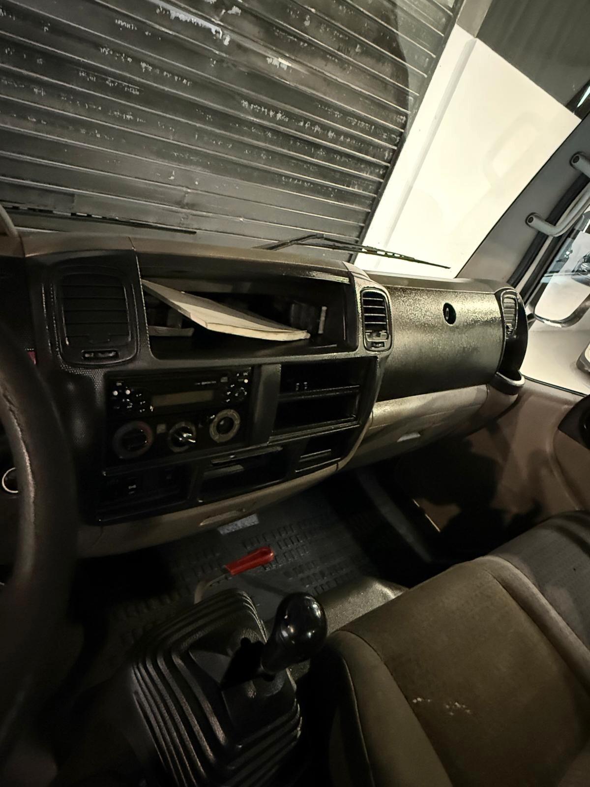 NISSAN CABSTAR CESTELLO 21 METRI
