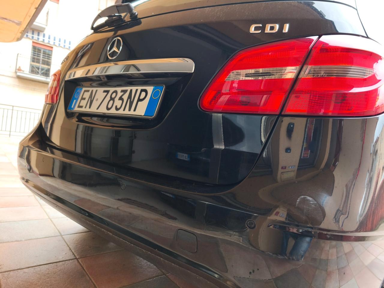 Mercedes-Benz B 180 cdi POCHI KM PROMO COMPRESO PASSAGGIO