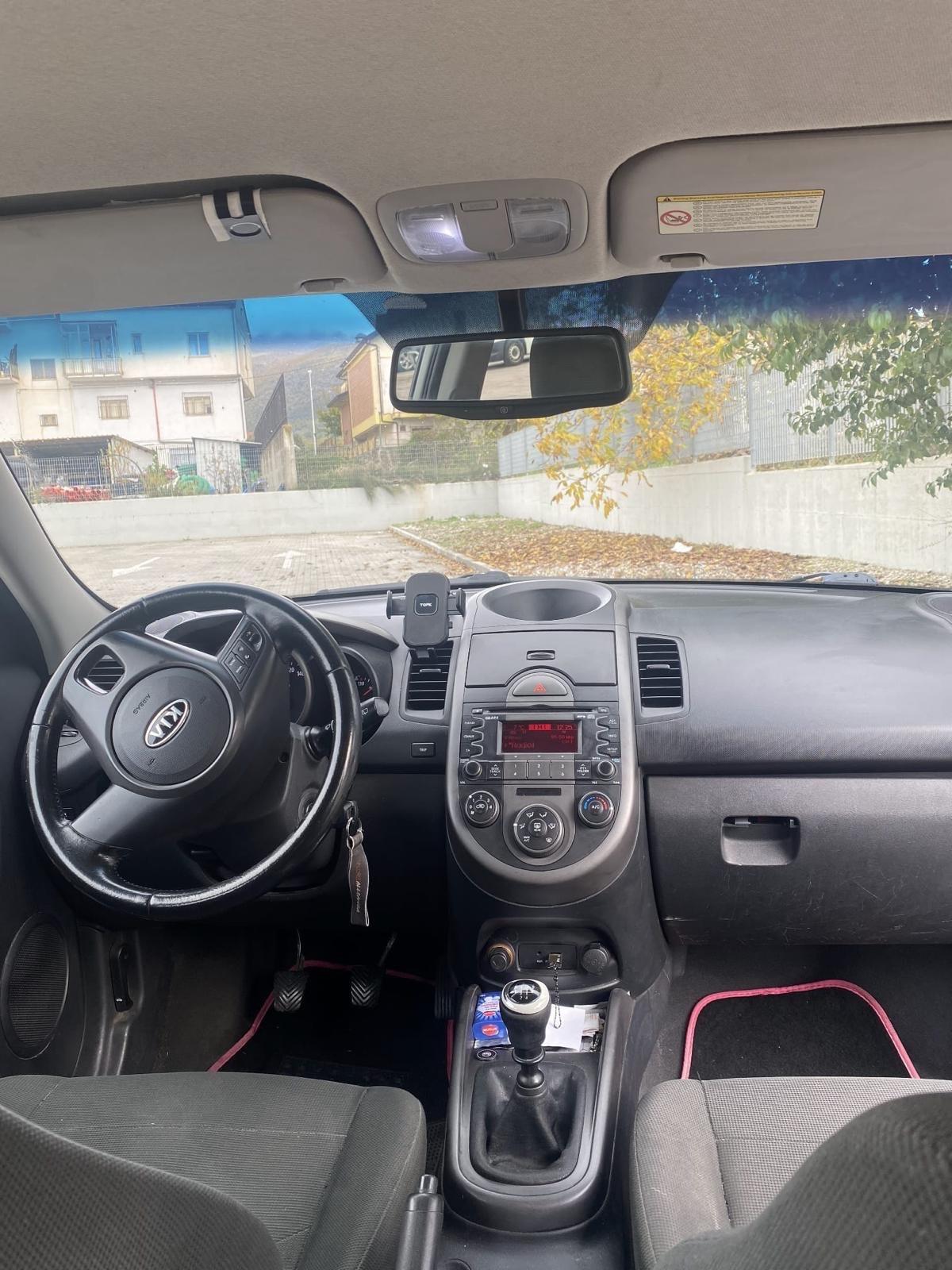 Kia Soul 1.6 CVVT Active Bi-Fuel