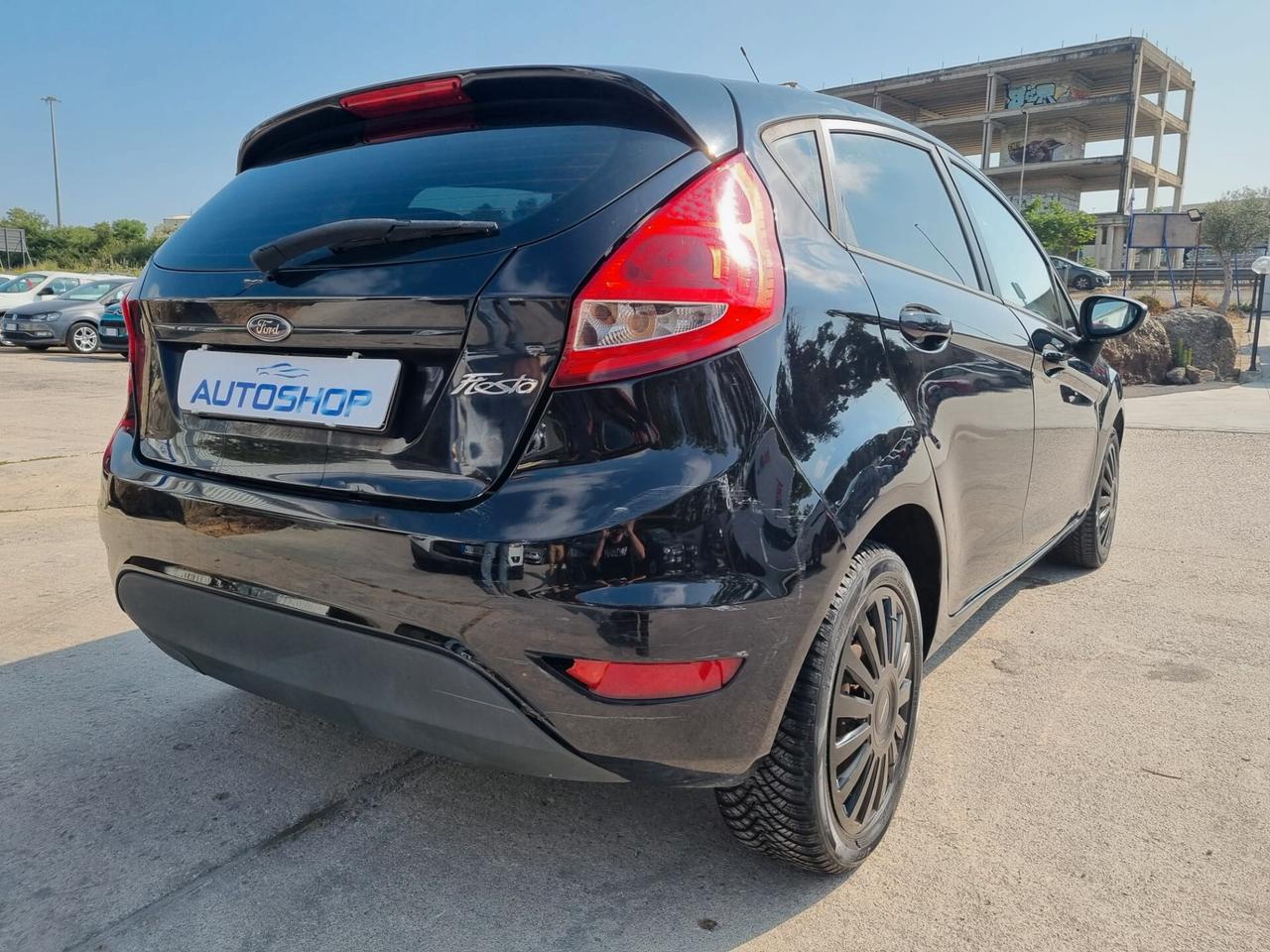 Ford Fiesta 1.2 82 CV 5 porte Titanium