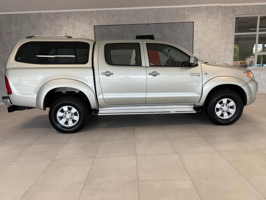 Toyota Hilux Double Cab Hilux 3.0 d-4d double cab SR