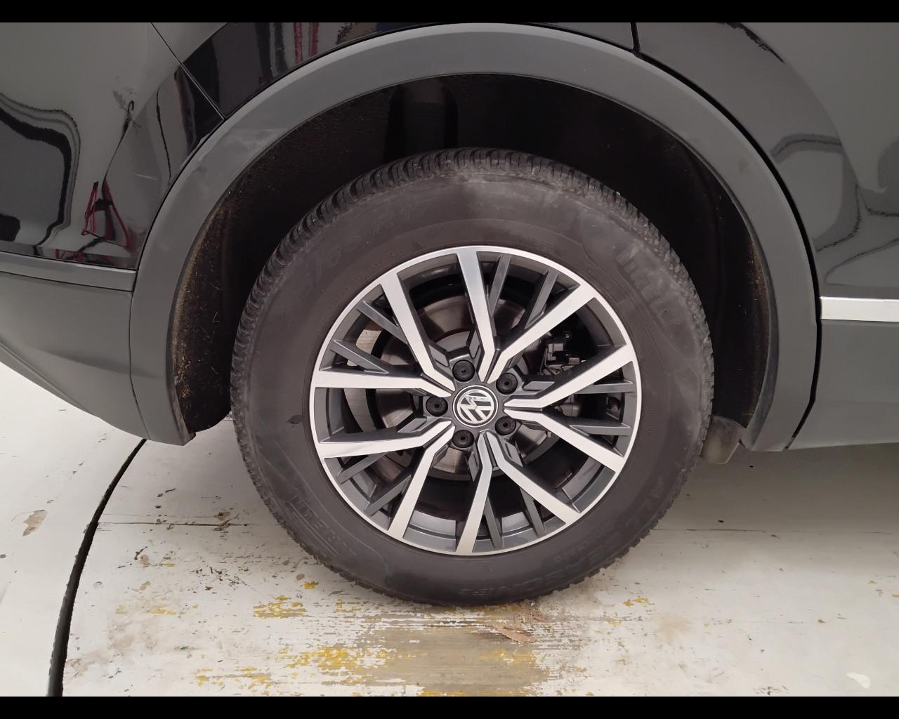 VOLKSWAGEN Tiguan II 2016 - Tiguan 2.0 tdi Business 150cv dsg