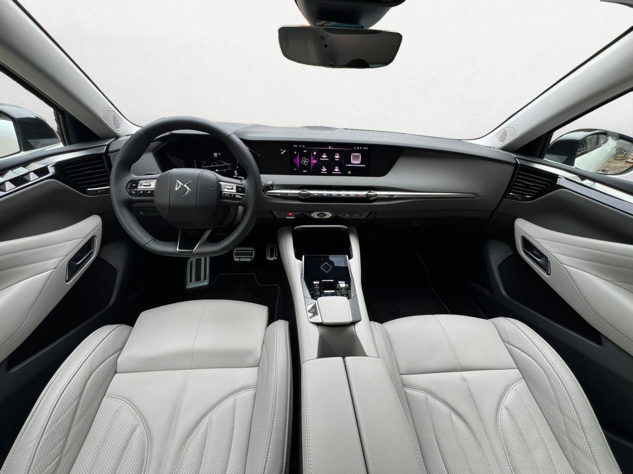 DS DS4 1.5 bluehdi Esprit de Voyage 130cv auto KM 21.100