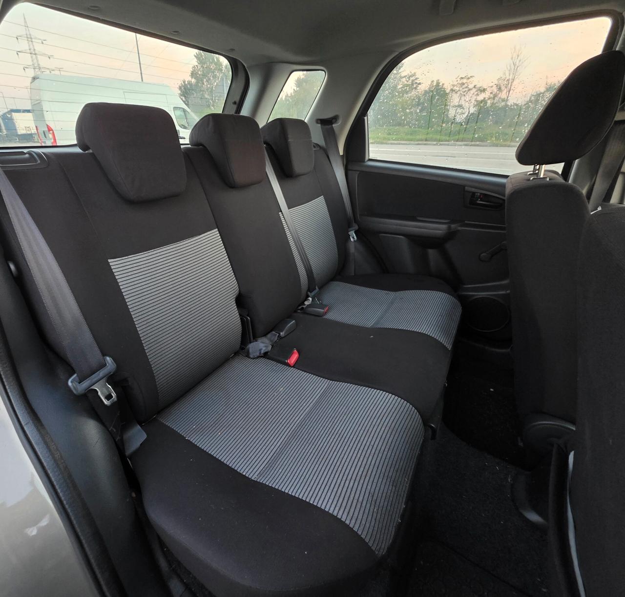 Fiat Sedici 1.9 MJT 4x4 Dynamic