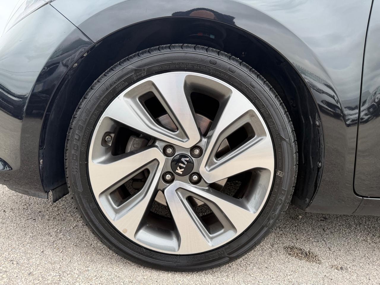 KIA RIO 1.4 CRDI 90CV COOL FUL LED NAVI RETRO MY16