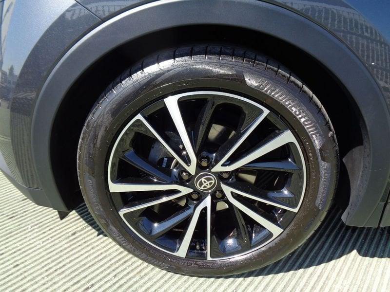 Toyota C-HR C-HR 1.8 hev Lounge fwd e-cvt