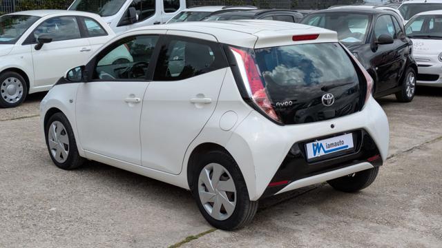 TOYOTA Aygo 1.0cc 69cv AUTOMATICA RETROCAMERA BLUETOOTH