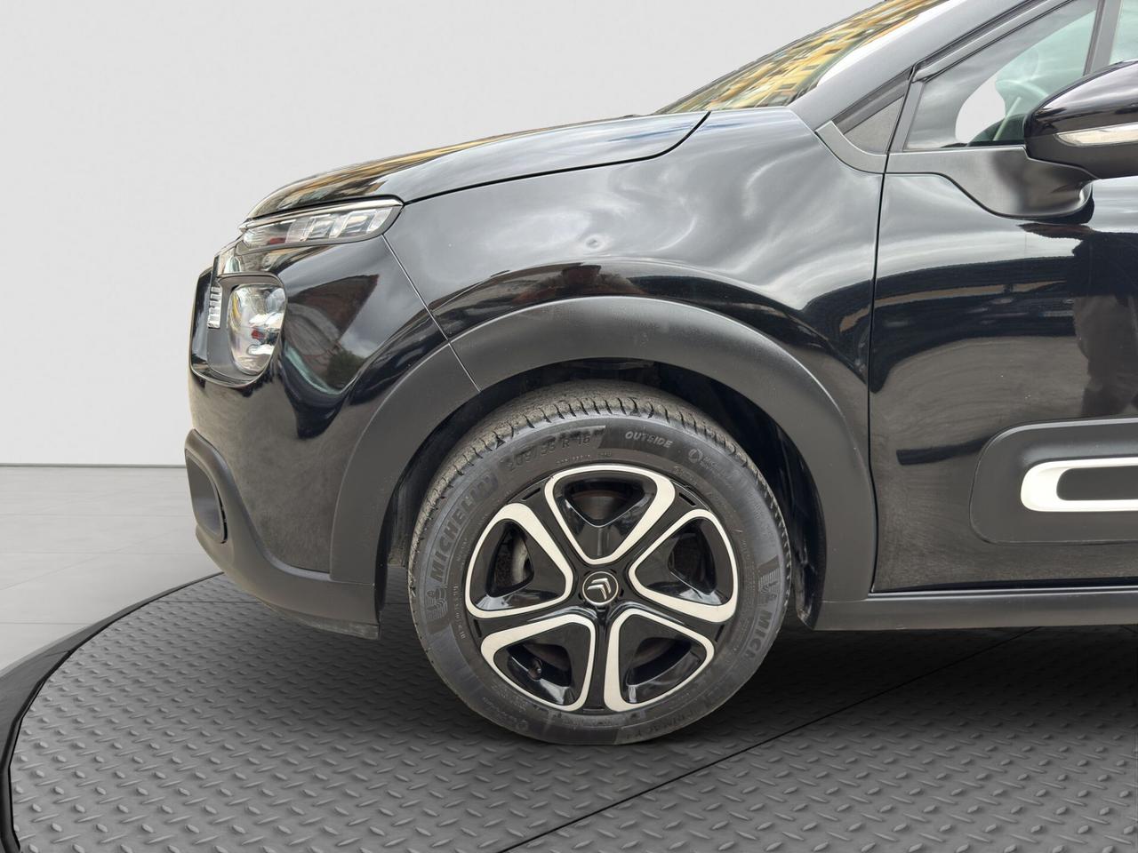 Citroen C3 1.5 bluehdi 100cv Shine 2021