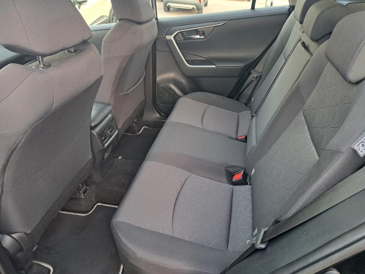 TOYOTA RAV 4 CVT 2.5 HV HYBRID 2WD BUSINESS