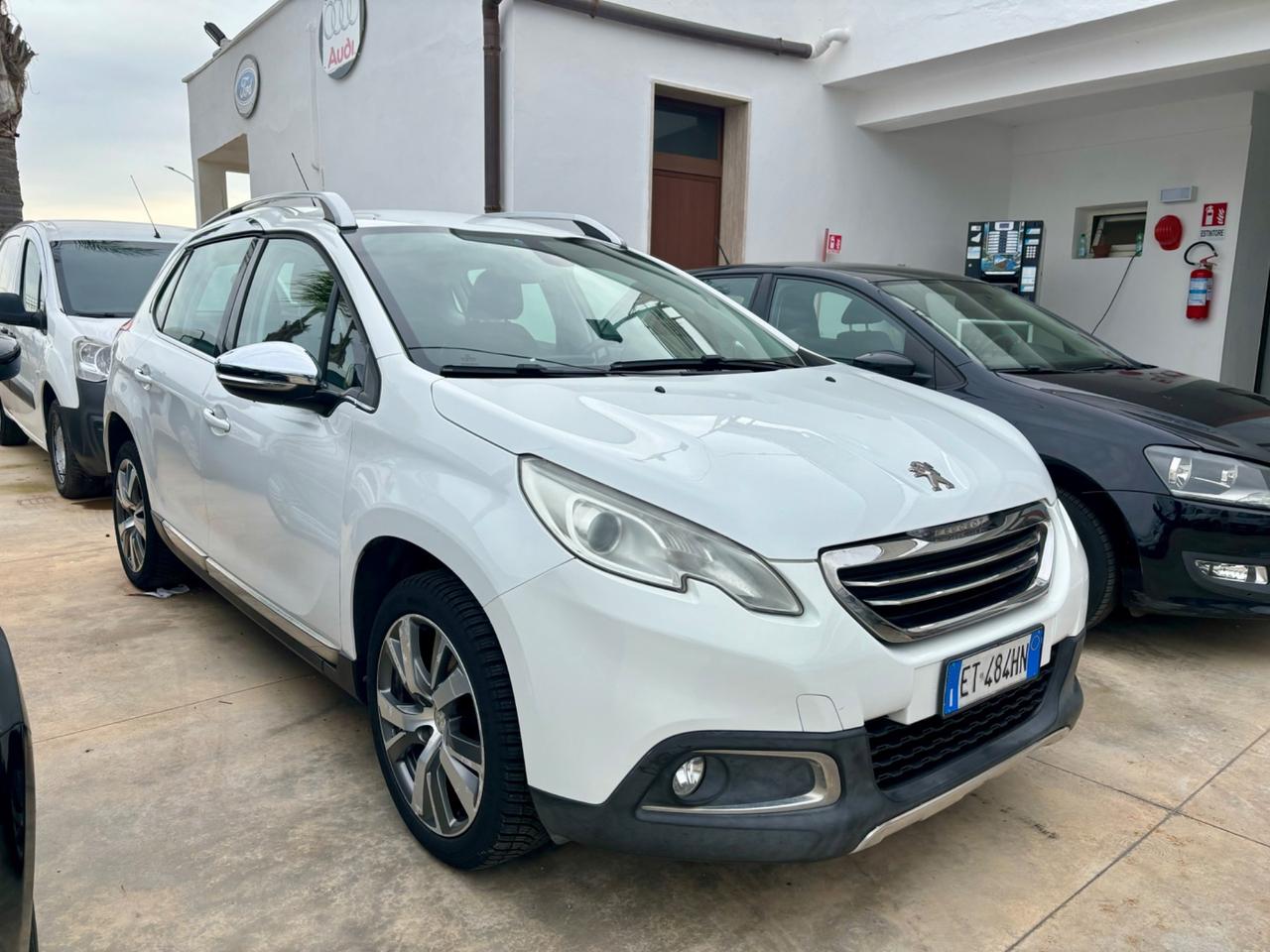 Peugeot 2008 1.6 e-HDi 92 CV Stop&Start Urban Cross 2014