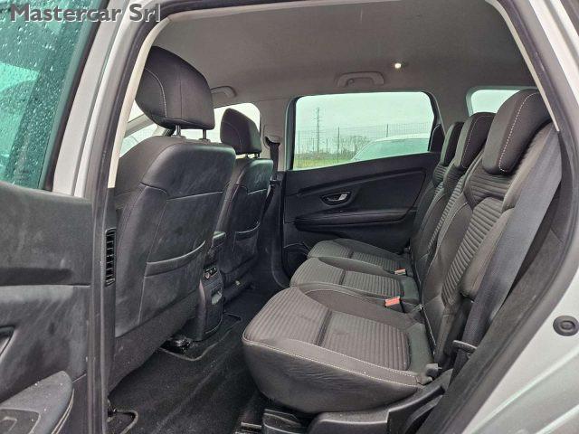 RENAULT Grand Scenic 7 POSTI 1.3 tce Business 140cv TG : GG215WT