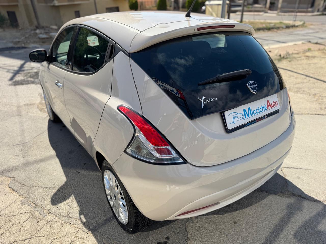 LANCIA YPSILON 1.3 MJT II 95 CV GOLD NEO PATENTATI
