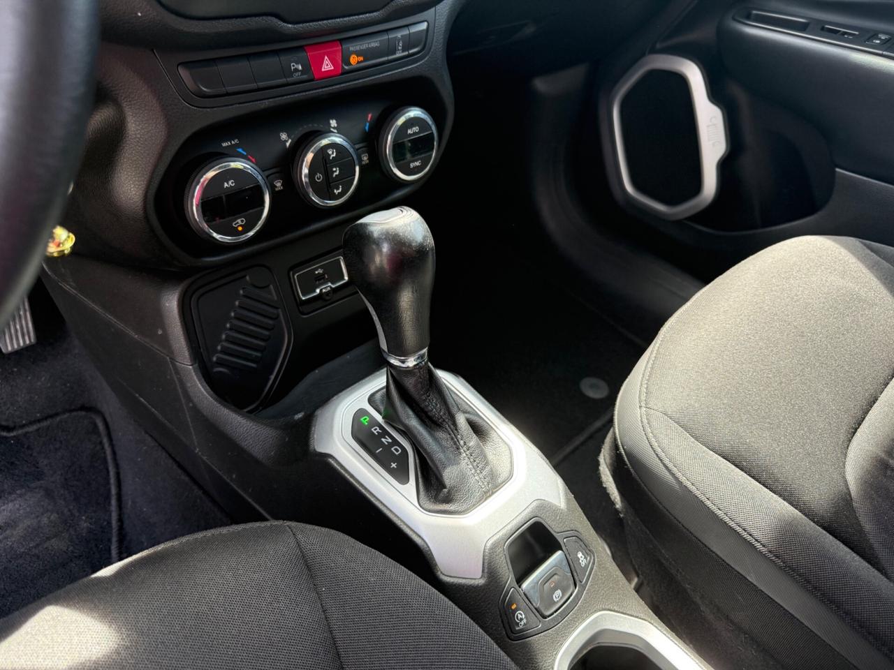 Jeep Renegade 1.6 Mjt DDCT 120 CV Limited