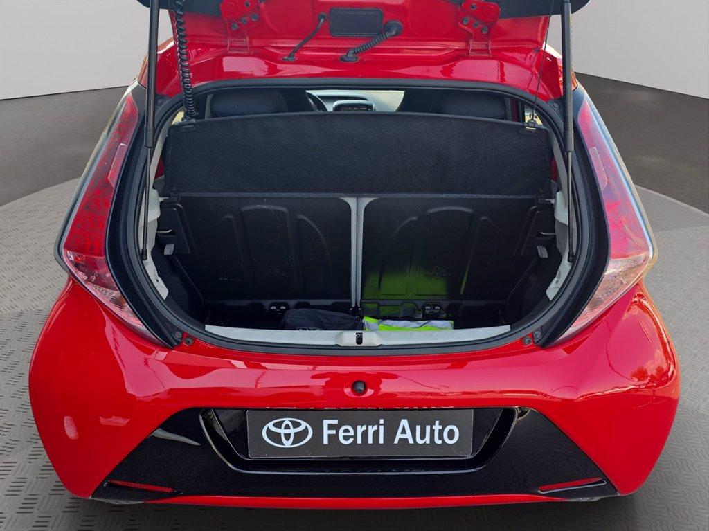 TOYOTA Aygo 5p 1.0 x-play del 2015