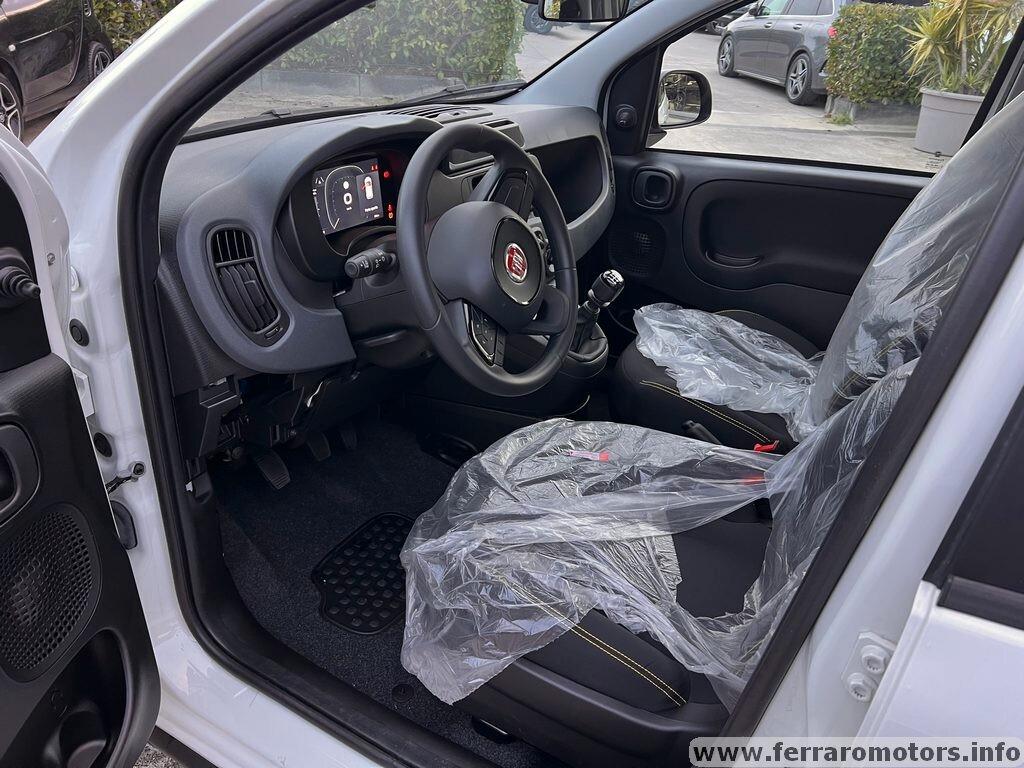 Fiat Panda 1.0 FireFly S&S Hybrid Pandina
