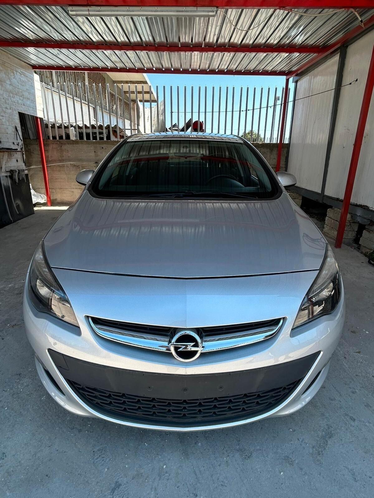 Opel Astra 1.7 CDTI 110CV 5 porte Elective