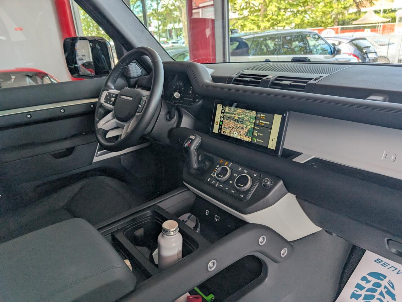 Land Rover Defender 110 3.0D I6 200 CV AWD Auto SE Autocarro N1
