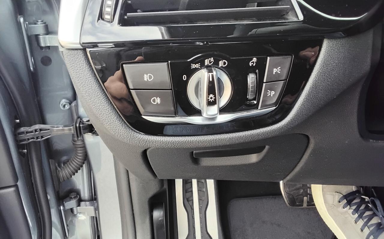 Bmw 520 aut. Msport berlina