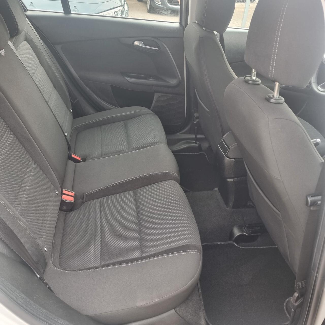 Fiat Tipo 1.6 Mjt S&S DCT SW S-Design