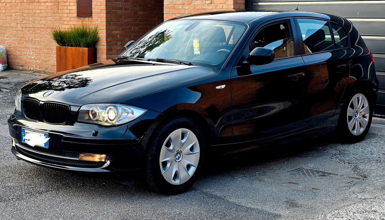 Bmw 118 118d cat 5 porte Futura neopatentati euro5B