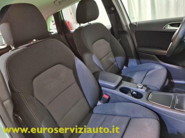 MERCEDES-BENZ B 180 d Automatic Sport