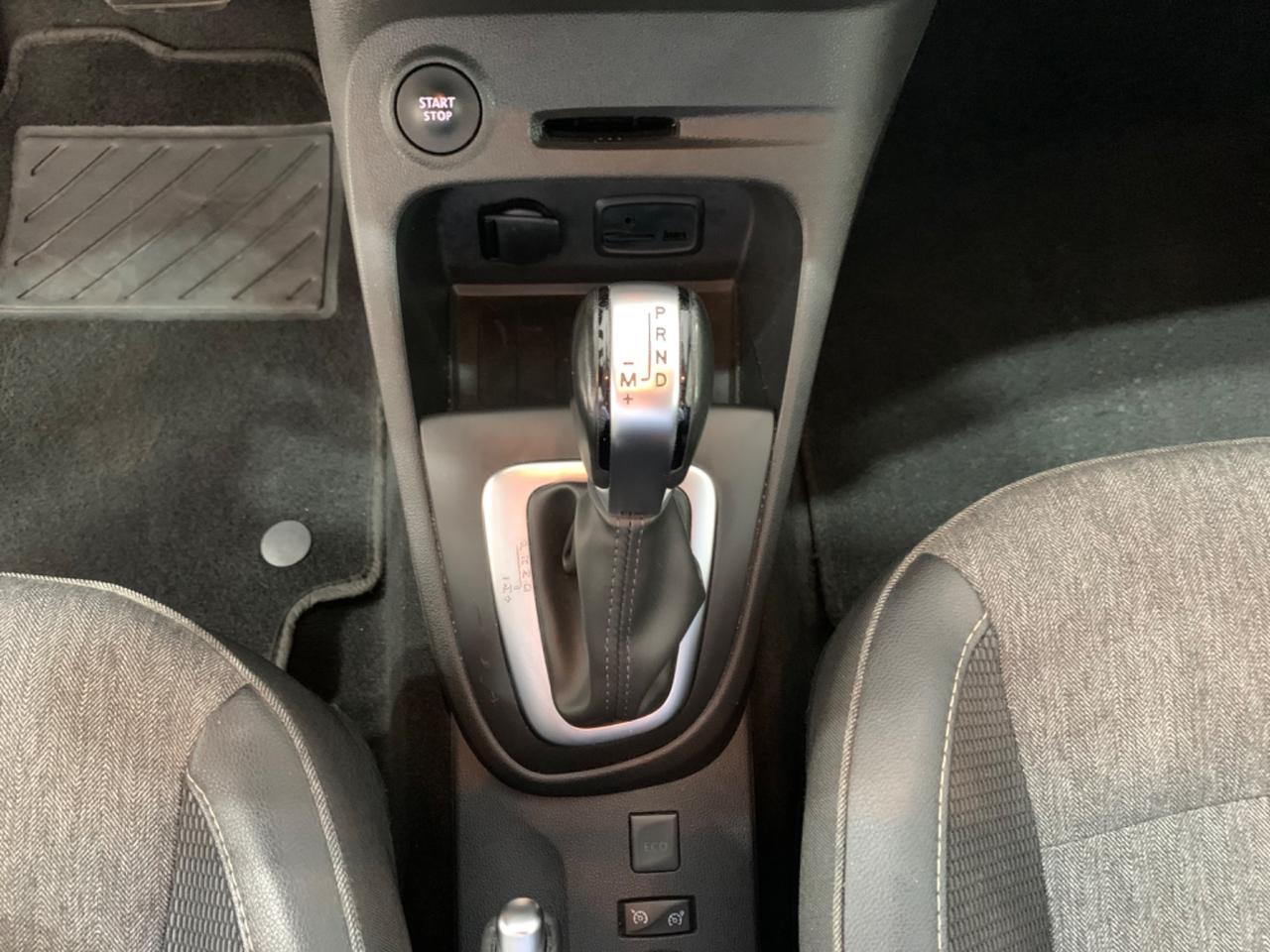 Renault Captur dCi 8V 90 CV EDC Sport Edition