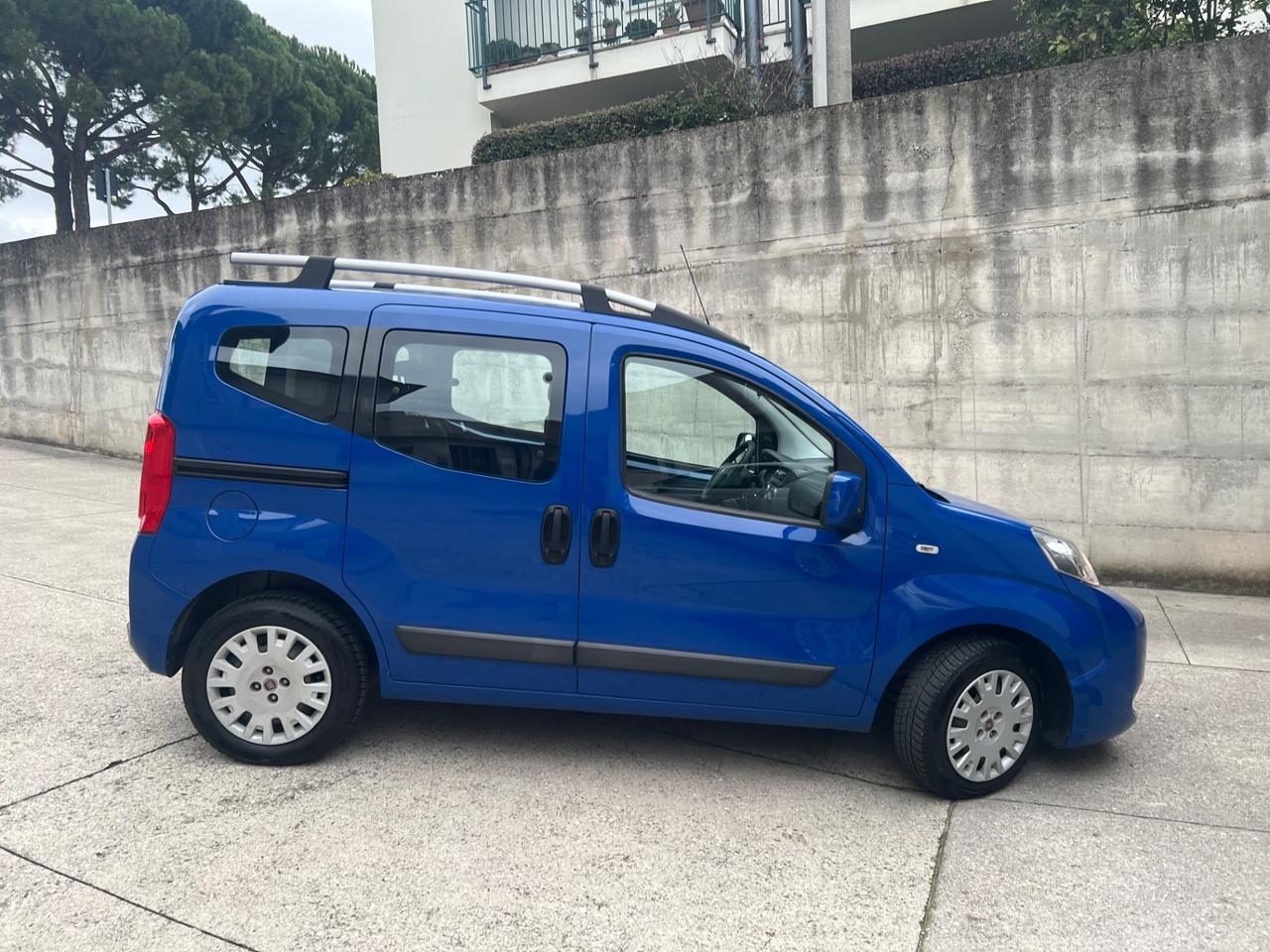 Fiat Qubo 1.3 MJT 75 CV Trekking 123.000 km automatico