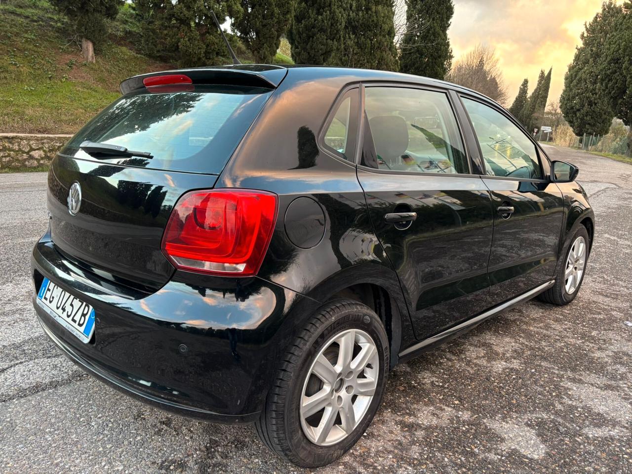 Volkswagen POLO 1200CC 5 p. Trendline