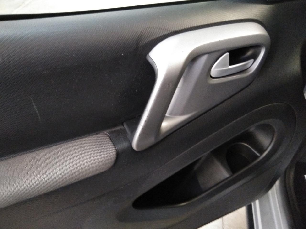 PEUGEOT Partner Tepee - Partner Tepee 1.6 bluehdi Outdoor s&s 120cv