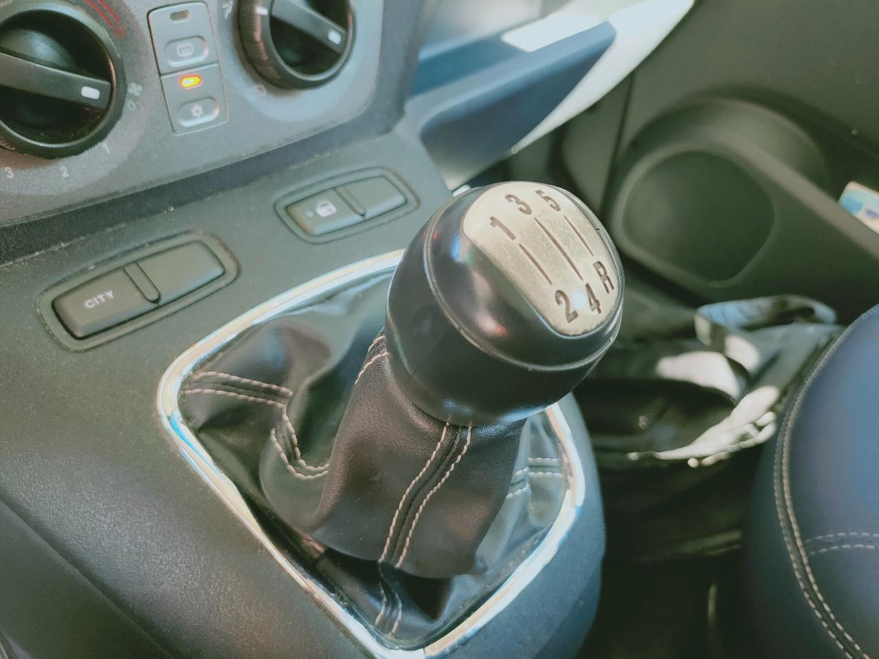 Lancia MUSA 1.3 Multijet 70 cv Argento