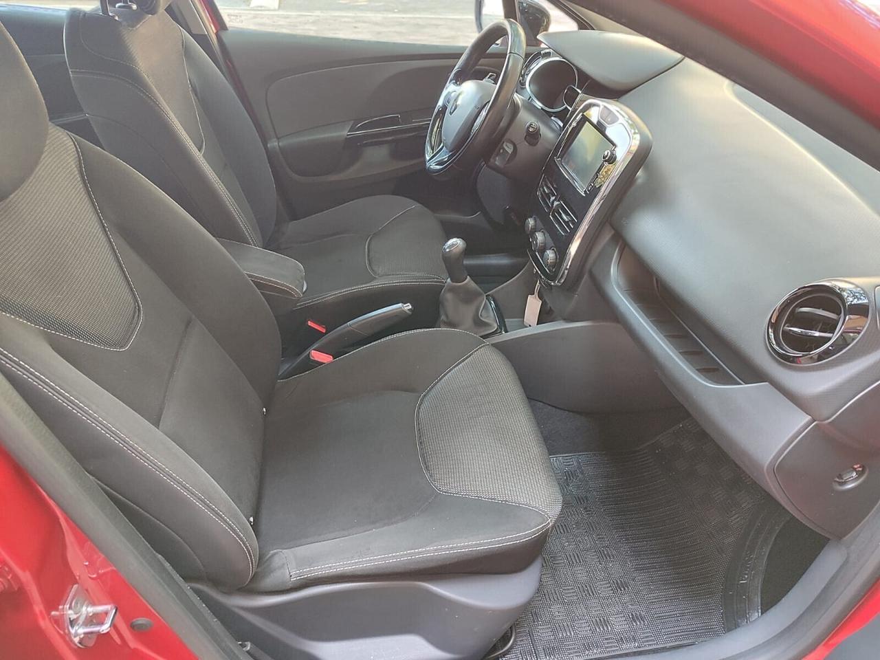 Renault Clio 1.5 dCi 75CV WAWE