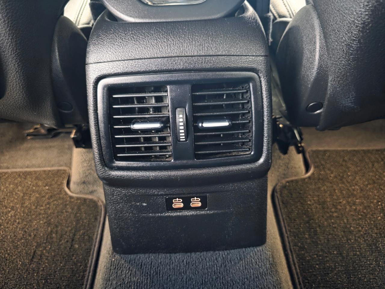 Bmw X1 sDrive 18d M-Sport Blu Estoril 2019 head up display