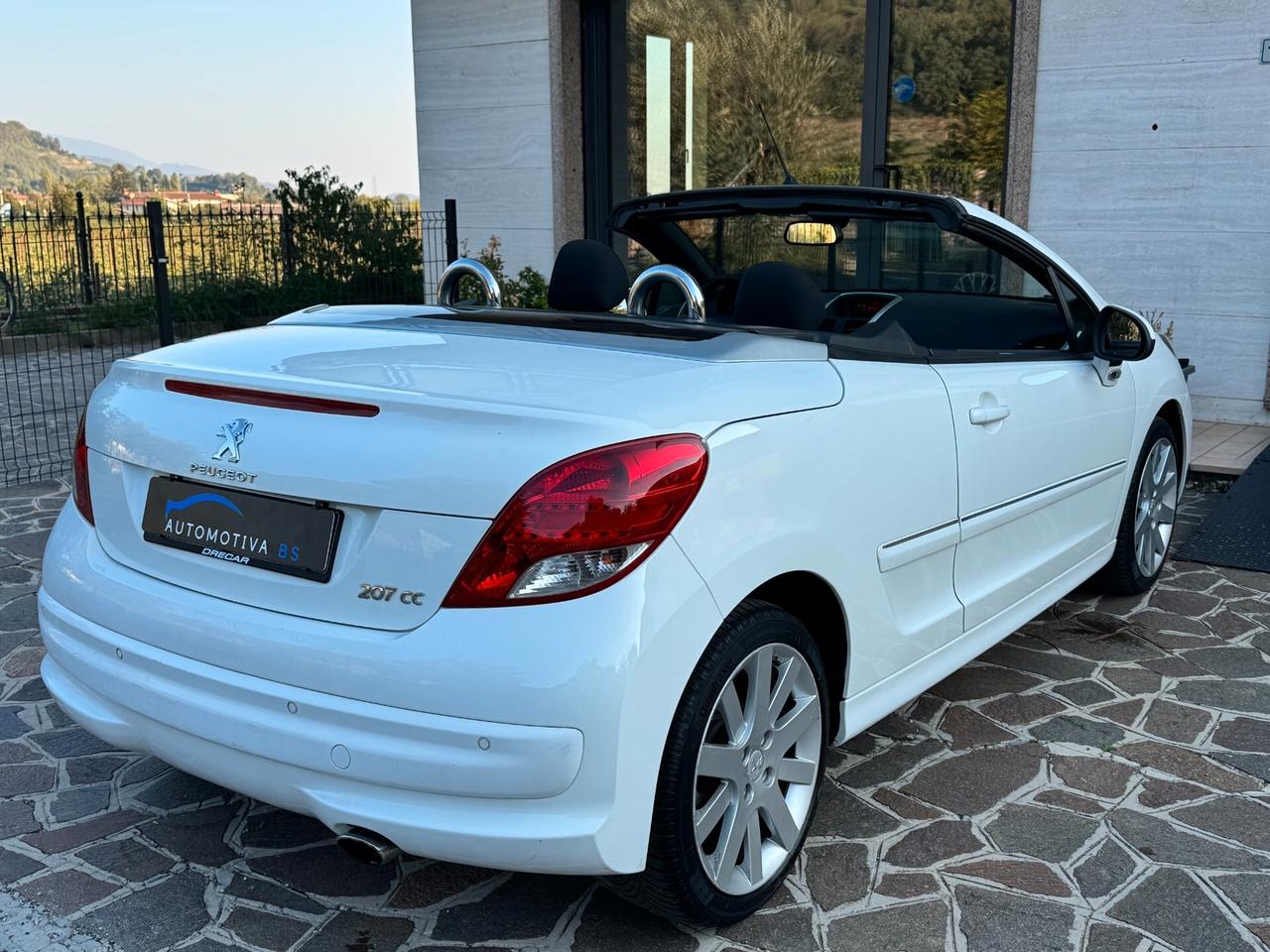 Peugeot 207 1.6 8V HDi 112CV CC Allure