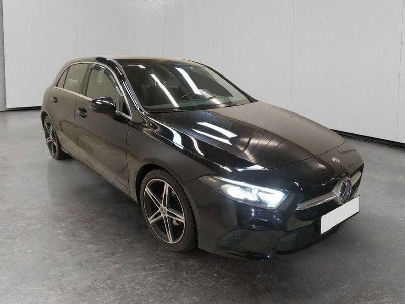 Mercedes-Benz Classe A A 180 d Sport auto