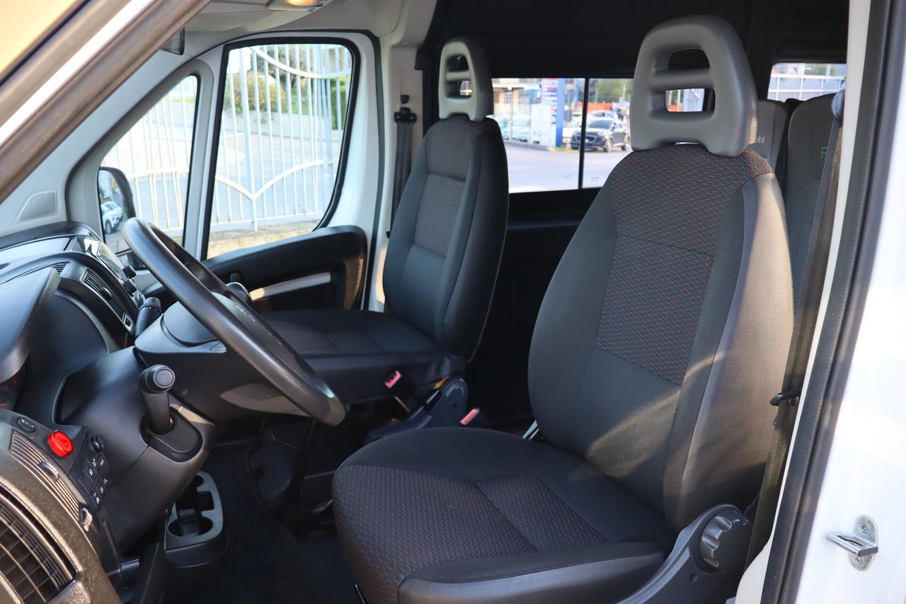 Peugeot Boxer 2.2 Bluehdi 140 Cv - Trasporto Disabili - Sollevatore Elettrico doppio braccio