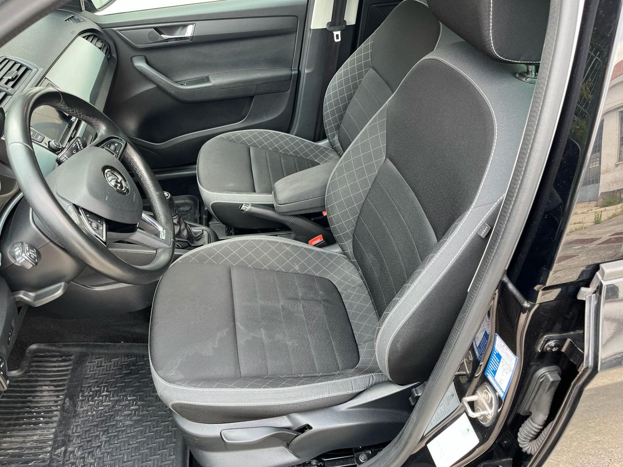 Skoda Fabia 1.0 MPI 75 CV Twin Color Nero