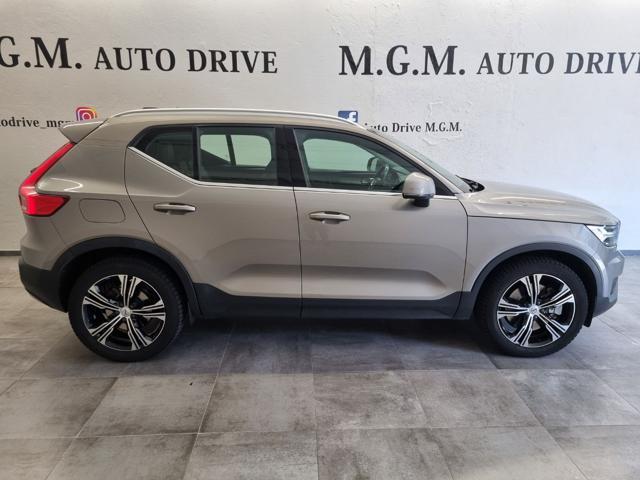 VOLVO XC40 T5 Recharge Plug-in Hybrid Inscription
