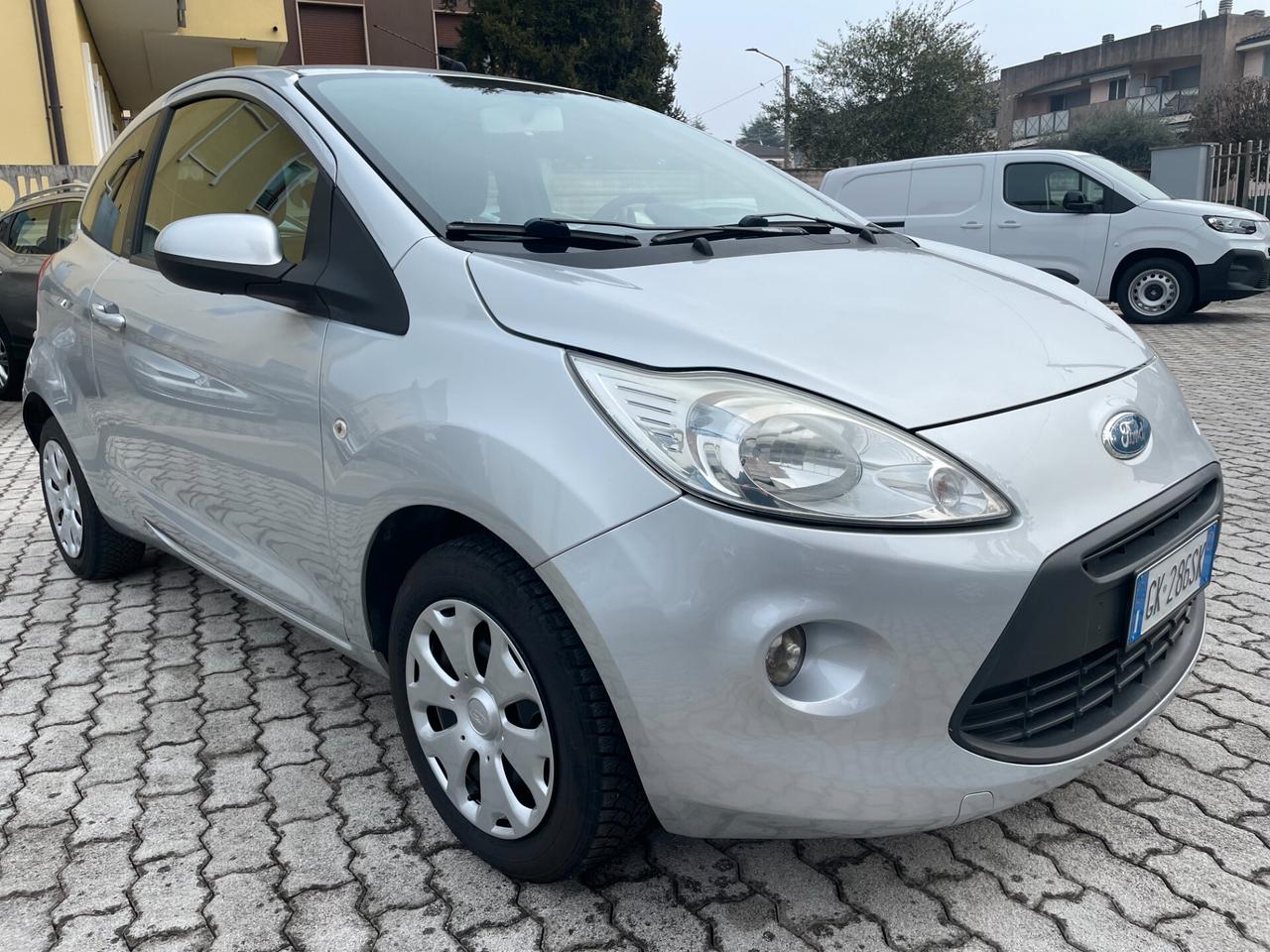 Ford Ka Ford Ka/Ka Ka 1.2 INDIVIDUAL IDONEA NEOPATENTATI