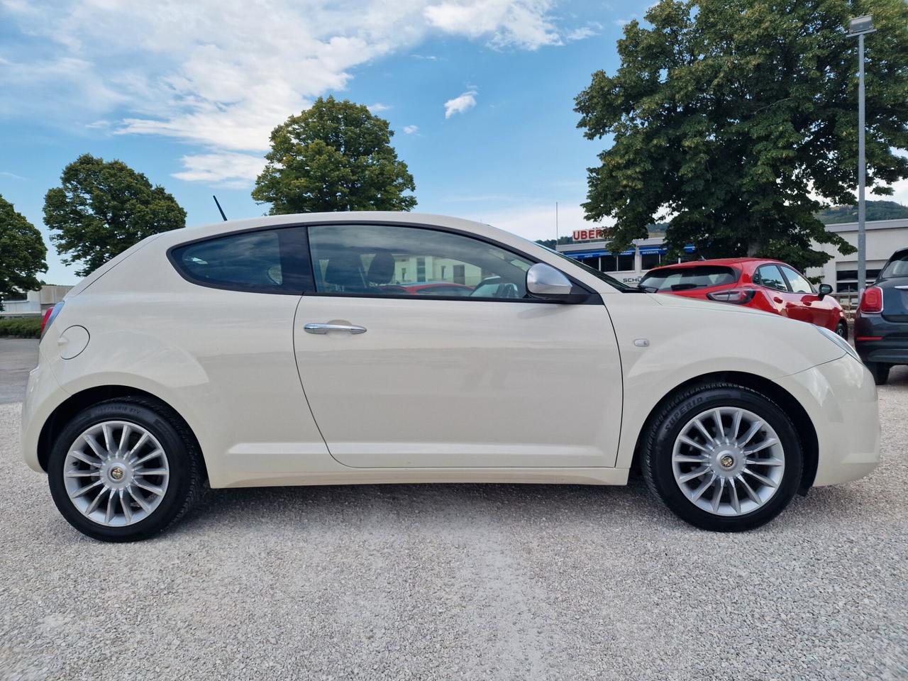 Alfa Romeo MiTo 1.4 78 CV Distinctive Sport GPL