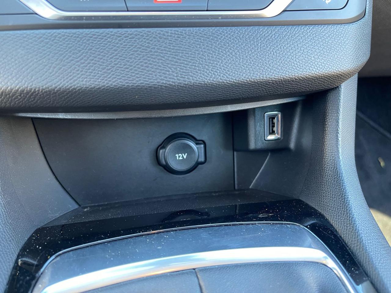 Peugeot 308 1.5 Blue HDI 100 Active #10305