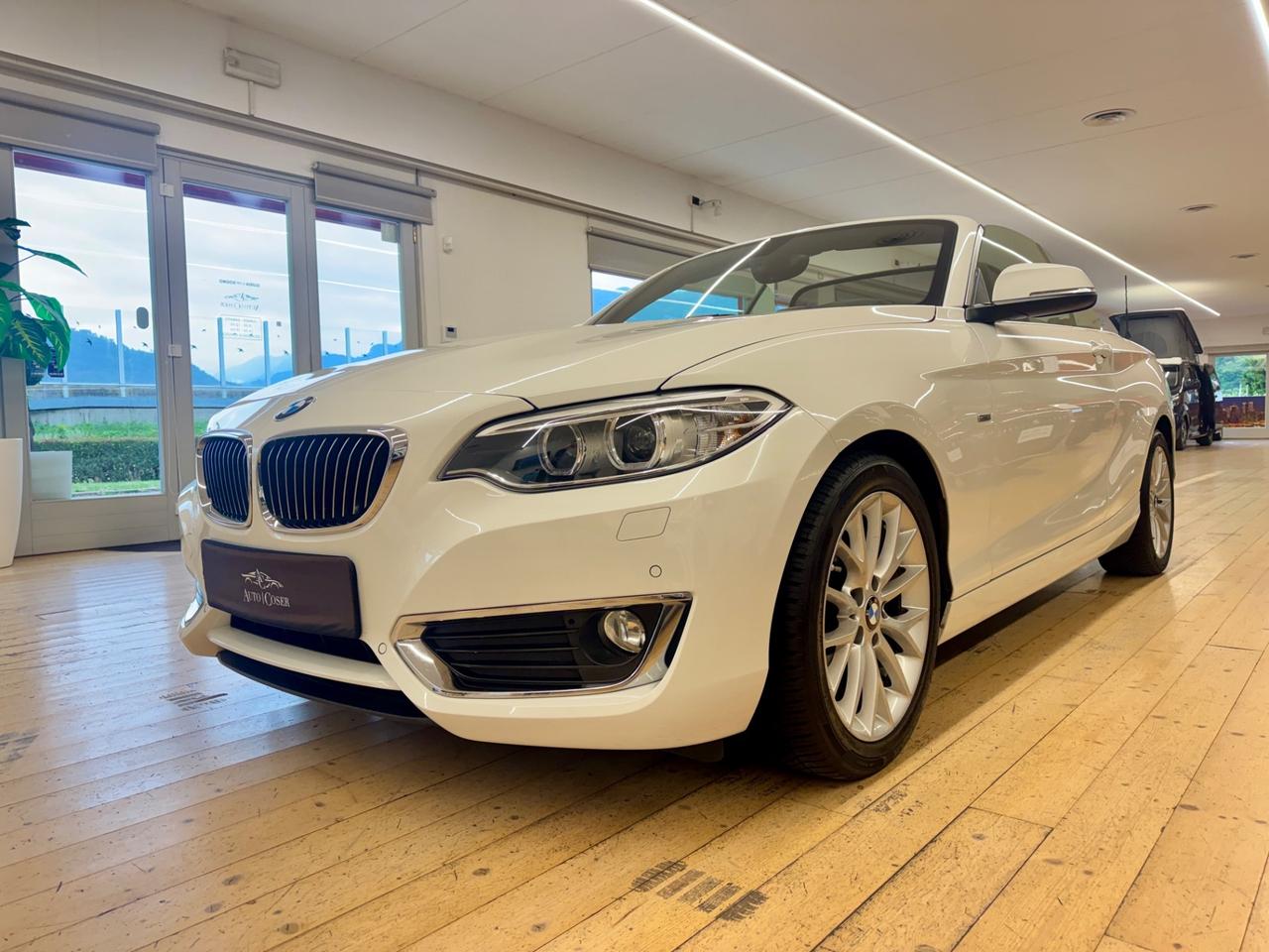 Bmw 220 220i Cabrio LUXURY SPORT